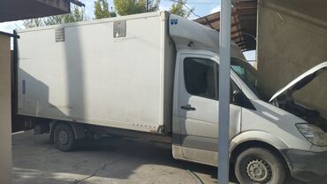 ваз лада бишкек: Жеңил жүк ташуучу унаа, Mercedes-Benz, Стандарт, 3 т, Колдонулган