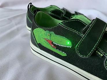 Patike: KVALITETNE DEČIJE PATIKE, TEKSTIL, BR 33, AKCIJA! | Kvalitetne nove — 4