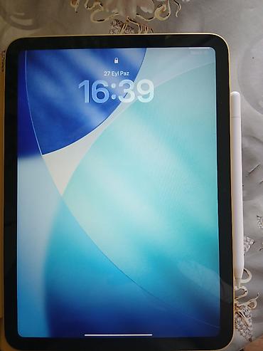 Apple iPad: IPad (2025) – Pil sağlamlığı yüksək - Model: iPad (2025 çıxış ili — 3