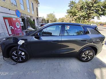 add blue: Changan Qiyuan Q05: 2026 г. — 4