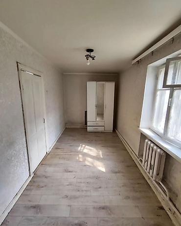 Продажа квартир: 2 комнаты, 42 м², Сталинка, 1 этаж, Старый ремонт — 3
