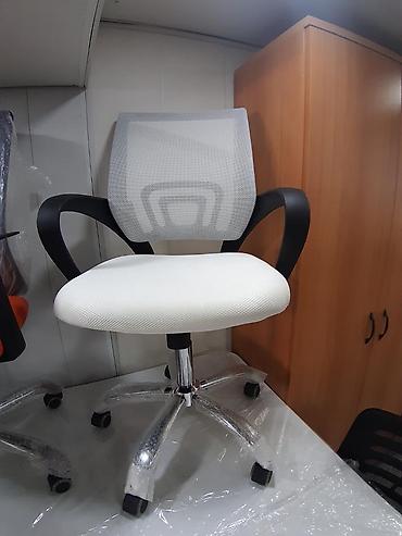 ev t: Yeni?Bəli Yeni?	Bəli  Новая?	Да  Ofis kreslosu yeni  Ofis kreslolari — 1