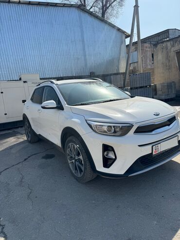 Kia: Kia Stonic: 2018 г., 1.4 л, Автомат, Бензин