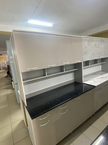 Кухонные гарнитуры: Кухня Материал российский лдсп Доставка бесплатная Размер Длина — 9