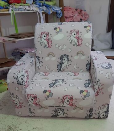 Ostali dečiji nameštaj: Kuba fotelja Prakticne dečije foteljice, izrađene od čvrstog sunđera i — 1