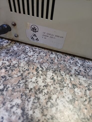 Kaloriferi: Električni grejač/ventilator (toplotni ventilator – “kalorifer”) za — 9