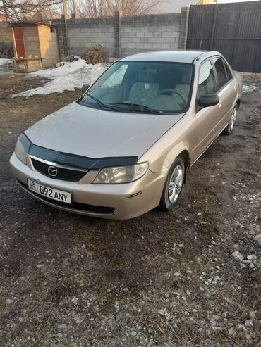 Mazda: Mazda 323: 2001 г., 1.5 л, Автомат, Бензин, Седан