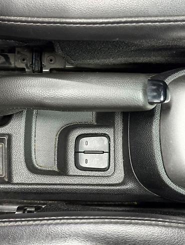 renault duster: Chevrolet Spark: 2016 г., 0.9 л, Автомат, Бензин, Хэтчбэк — 10