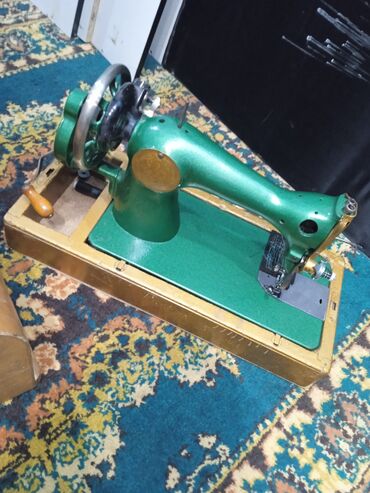 швейная машинка ссср: Швейная машина Ручной