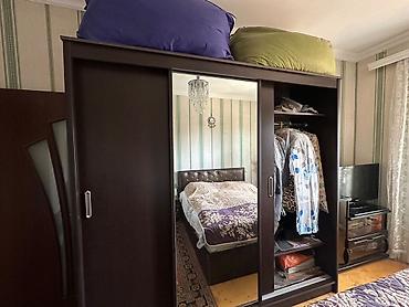 Mebel: İşlənmiş, 3 qapılı, Güzgülü, Qəhvəyi, Kupe, Düz dolab — 3
