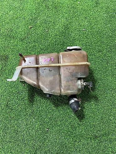 w12: Бачок расширительный Mercedes-Benz E-CLASS W124 3.0 1993 (б/у) — 1