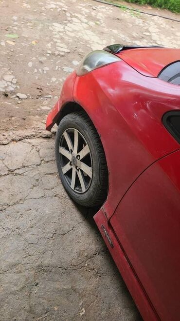фит бу: Honda Fit: 2001 г., 1.3 л, Автомат, Бензин, Седан