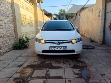 turbo az toyota pikaplarin satisi: Honda Civic: 1.3 l | 2007 il Sedan