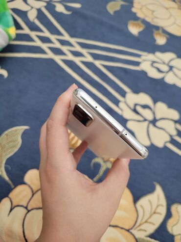 Samsung: Samsung Galaxy S20, цвет - Белый, 2 SIM — 8