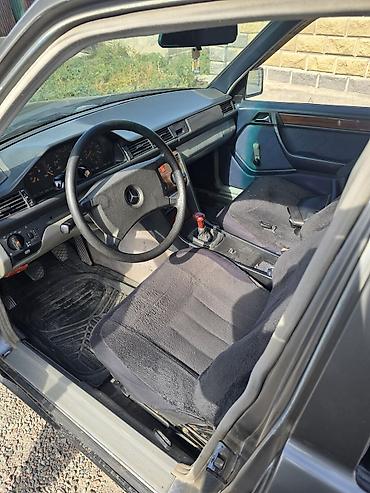 на 124: Mercedes-Benz W124: 1990 г., 2.5 л, Механика, Дизель, Седан — 6