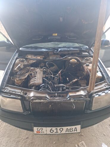 Audi: Audi 100: 1991 г., Седан — 8