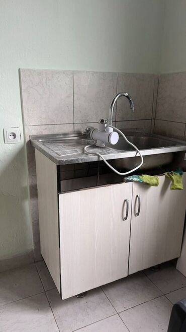 сдаю дом длительный срок: 80 кв. м, 4 бөлмө