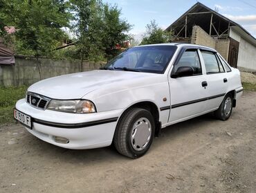продам авто в бишкек: Daewoo Nexia: 1994 г., 1.5 л, Механика, Бензин, Седан
