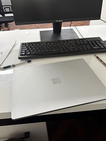 Ноутбуки Microsoft: Продается ноутбук Microsoft Surface Laptop (серия 1) - Экран 13.5" — 2