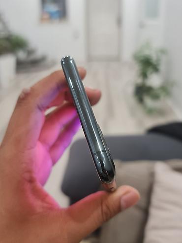 Apple iPhone: IPhone 17 Pro Max, Б/у, 64 ГБ, Matte Midnight Green, Защитное стекло, 72 % — 3