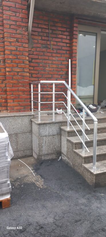 Balkon məhəccərləri: Balkon məhəccəri, Alüminium — 11