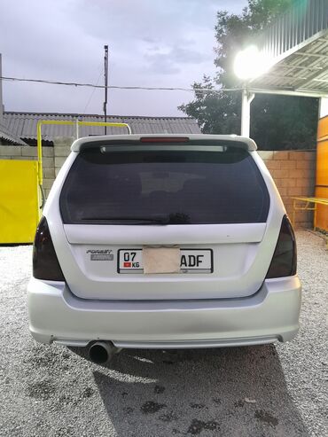 Subaru Forester: 2002 г.