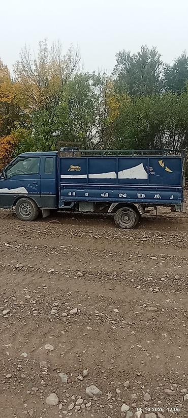 Унаа: Жеңил жүк ташуучу унаа, Hyundai, Стандарт, 1,5 т, Колдонулган — 2