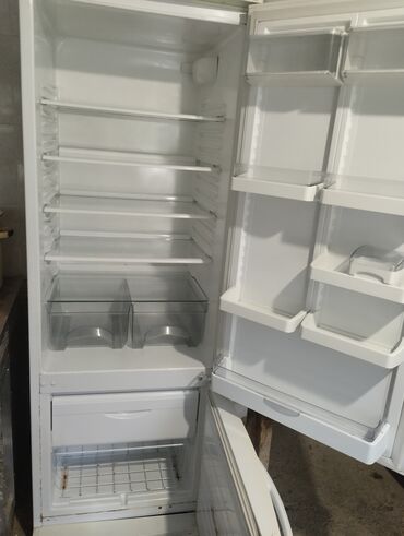 домашние холодильник: Холодильник Минск, Б/у, Двухкамерный, 70 * 180 *