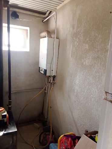 Продажа коттеджей и домов: Дом с участком - Одноэтажный дом с крыльцом и навесом, капитальный — 9