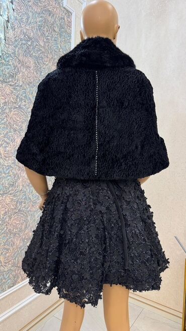 Kokteyl donlar: Zərif ziyafət geyimləri kolleksiyası - Model 1: Tünd bənövşəyi, tam — 3