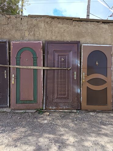 Фурнитура и комплектующие: Tikinti və təmir üçün materiallar - Dəmir qapılar: Müxtəlif dizaynda