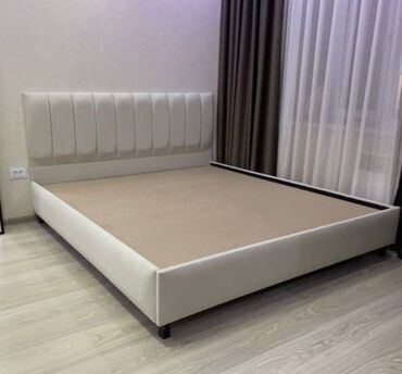 диван и кровать: Двуспальная Кровать, Новый