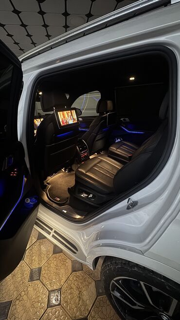 BMW: BMW X7: 2021 г., 3 л, Типтроник, Бензин, Внедорожник — 8