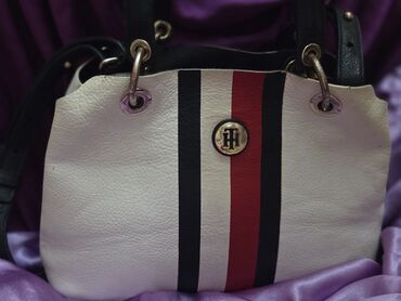 Elegantna torbica, Tommy Hilfiger, Materijal: Sintetika