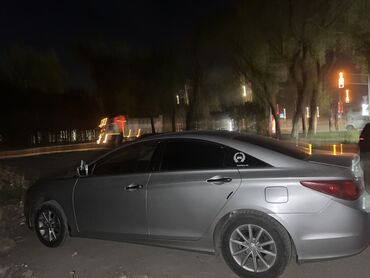 машиналар: Hyundai Sonata: 2011 г., 2 л, Автоматтык, Газ