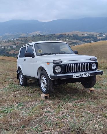 masın satışı: VAZ (LADA) 4x4 Niva: 1.7 l | 2015 il 85000 km Ofrouder/SUV — 2