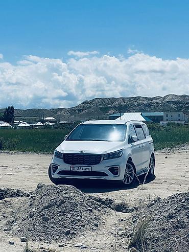 44 2: Kia Carnival: 2019 г., Минивэн — 4
