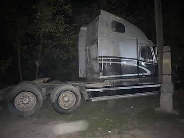 другой: Тягач, 2000 г., Без прицепа — 3