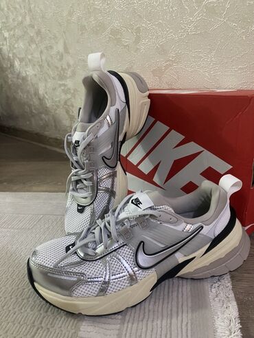 кроссовки найк аир форс: Кроссовки, 38, 38.5, Nike, Новый, цвет - Серый, Самовывоз