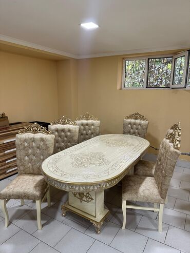 Stullar: Qonaq otağı üçün, Yeni, Açılmayan, Oval masa, 6 stul