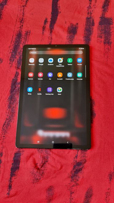 Tableti: Tablet veliki 10.5 inca,kao nov sve radi ima za sim karticu,vrhunska — 20