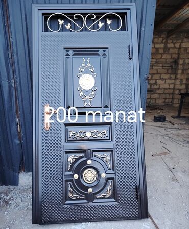 Qapıların təmiri: 150 manatdan başlayan qiymətlərlə seyf qapılarımız mövcuddur — 2