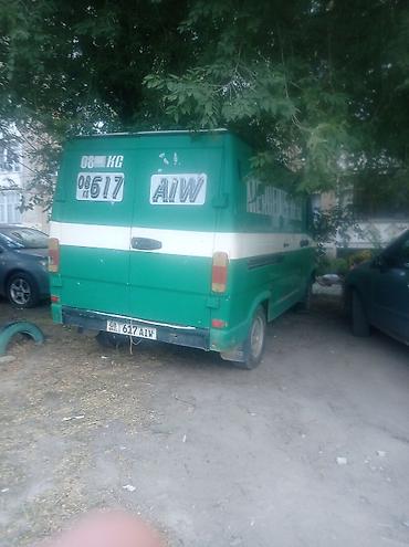 rd 1: Mercedes-Benz T1 (Volkswagen LT/“Bremer”) грузовой фургон, зелёный с — 1