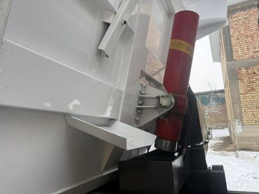 Грузовики: Грузовик, Howo, Стандарт, Новый — 8