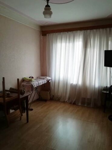 Köhnə tikili: Bakı, 9-cu mikrorayon, 4 otaqlı, Köhnə tikili, 110 kv. m -da lalafo.az — 5 Köhnə tikili: Bakı, 9-cu mikrorayon, 4 otaqlı, Köhnə tikili, 110 kv. m — 5