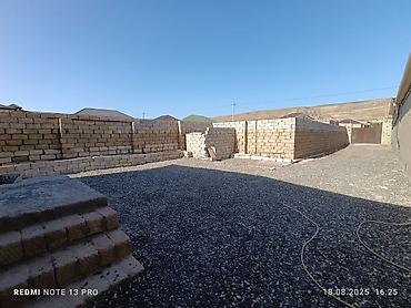 bir otaql: Həyət evi – geniş torpaq sahəsi və təmirli yaşayış hissəsi Qobu — 1