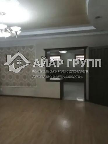 Продажа коттеджей и домов: 🔷 Продаётся дом + участок в районе рынка Баят 🔷 Цена — 10 500 000 сом — 12