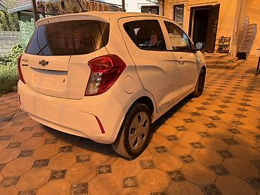 спинка: Chevrolet Spark: 2019 г., Хэтчбэк — 1
