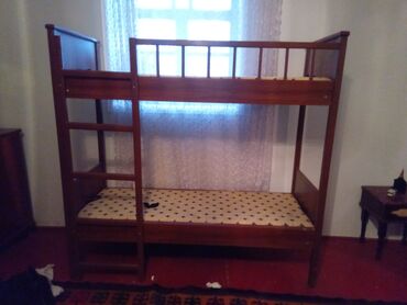 işlənmiş bak: Oğlan və qız üçün, İşlənmiş, Çarpayı, Matras ilə, Siyirməsiz, Taxta