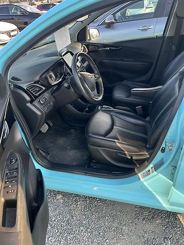 spark premier: Chevrolet Spark: 2021 г., 1 л, Вариатор, Бензин, Хэтчбэк — 5